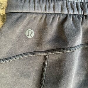 Lululemon pants with draw string